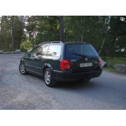 VW Passat 1,6 -98