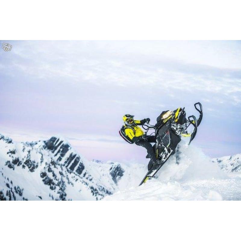 Ski-doo Summit 850 -17